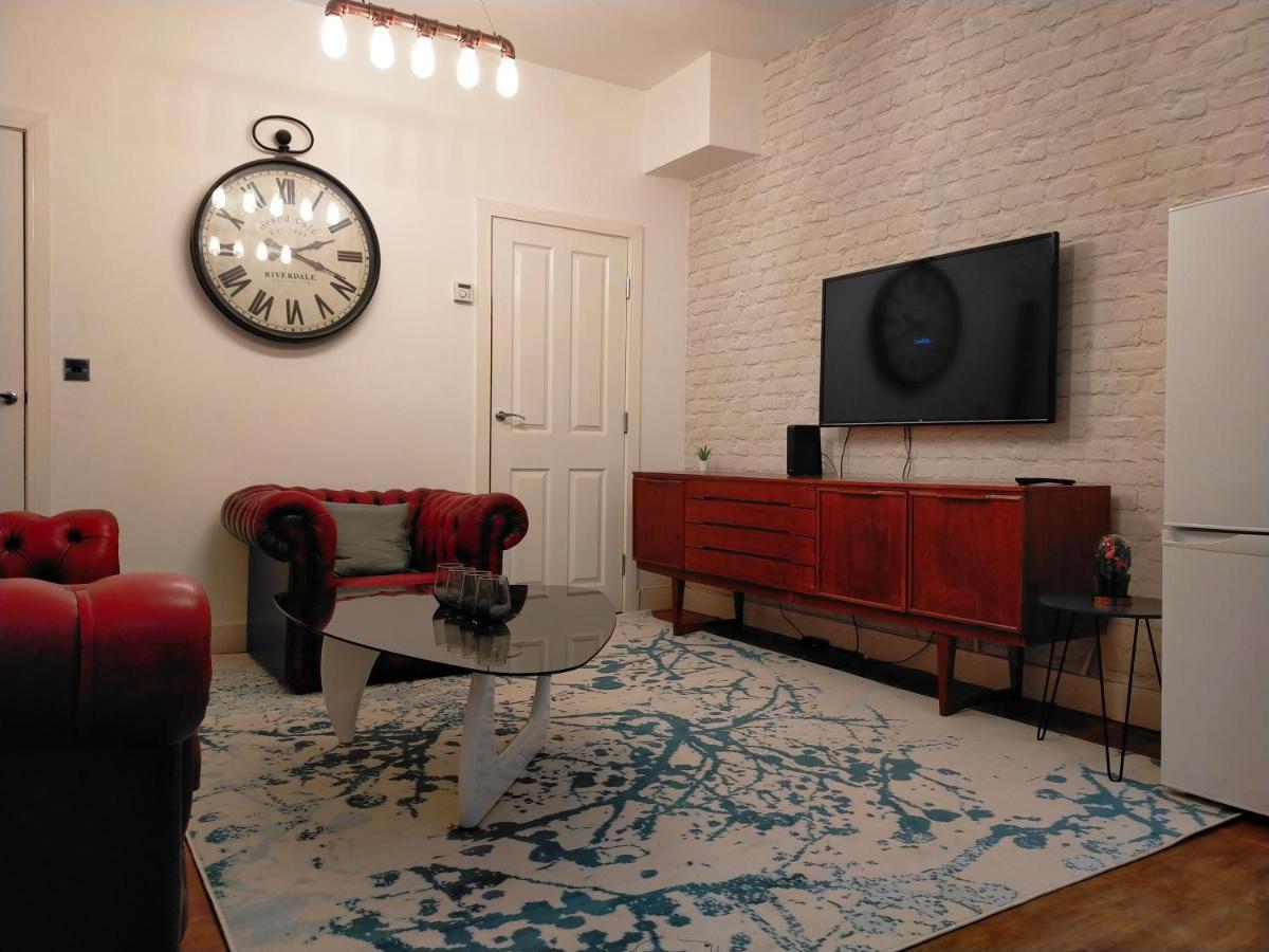 4 Bed Entire House - Heart Of The City - Near Sufc Sheffield Eksteriør bilde