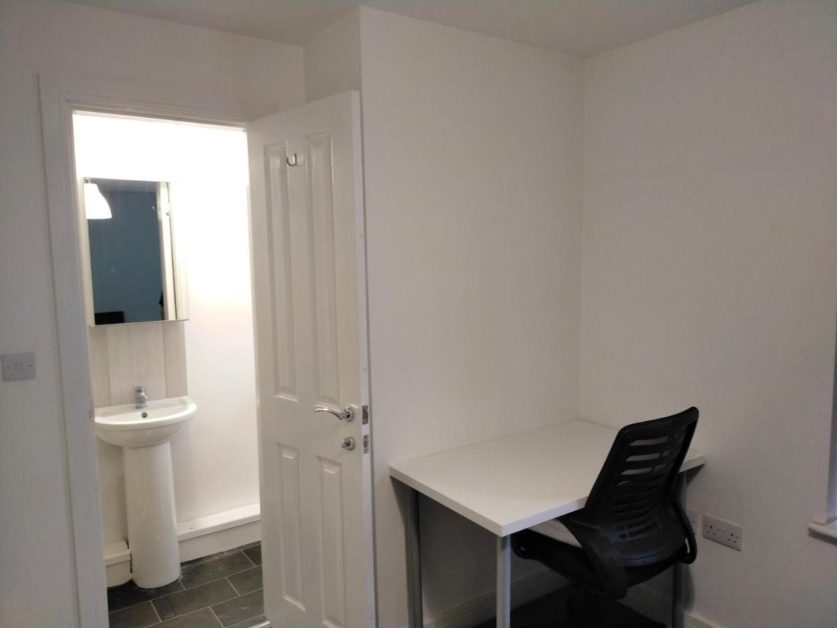 4 Bed Entire House - Heart Of The City - Near Sufc Sheffield Eksteriør bilde