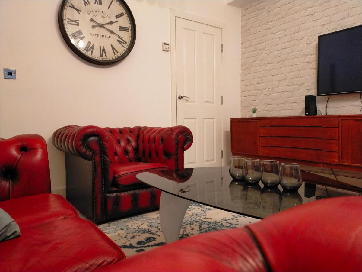 4 Bed Entire House - Heart Of The City - Near Sufc Sheffield Eksteriør bilde